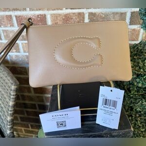 Coach CR392 Large Corner Zip Wristlet IN Taupe NWT